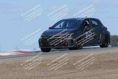 media/Oct-04-2025-OnGrid (Sat) [[44bd565ffa]]/Pink Group/Grapevine/